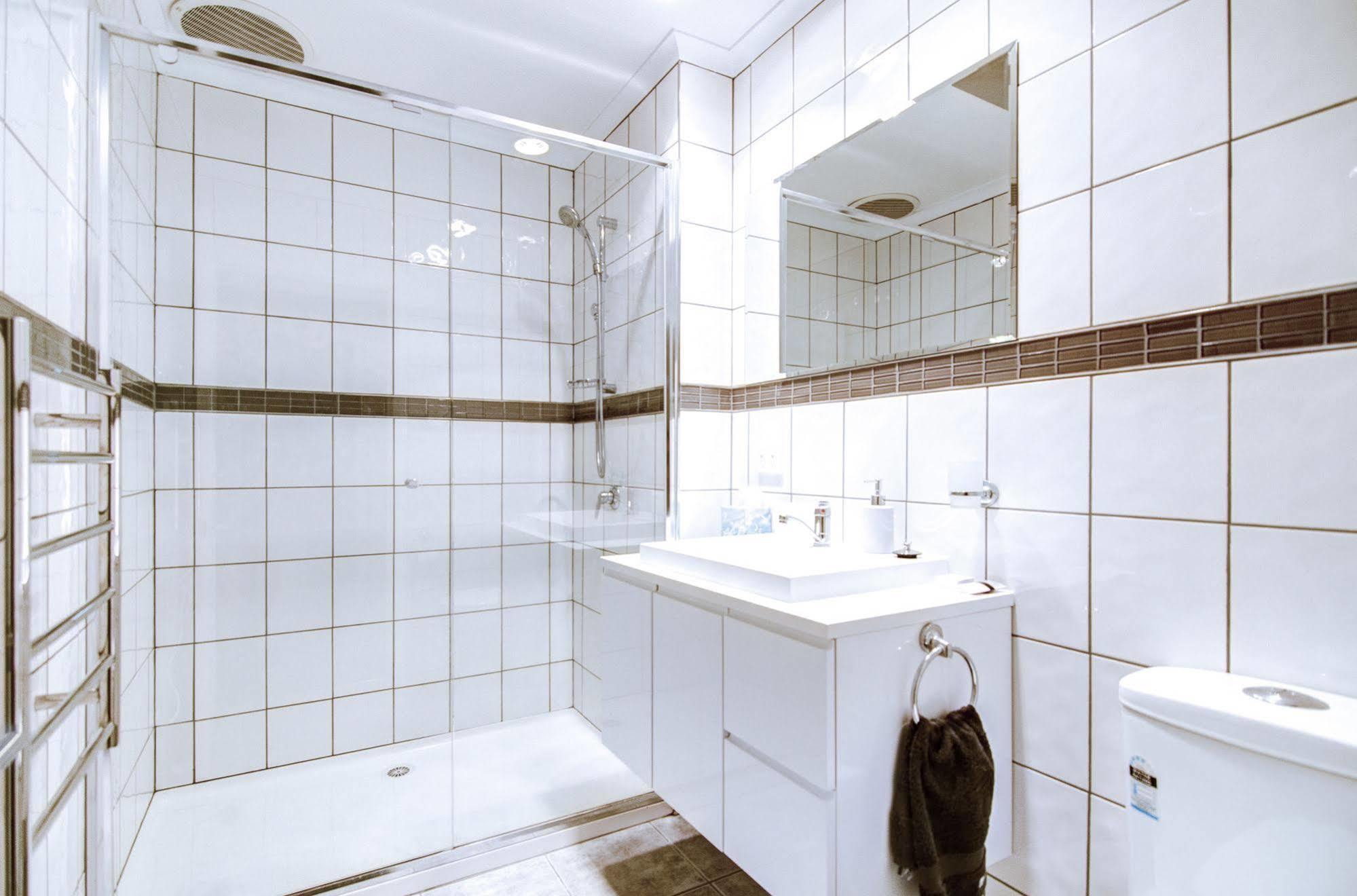 론서스턴 Terrace On Walbourne 빌라 외부 사진